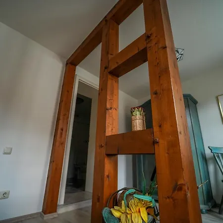 ホテル Celler Auszeit